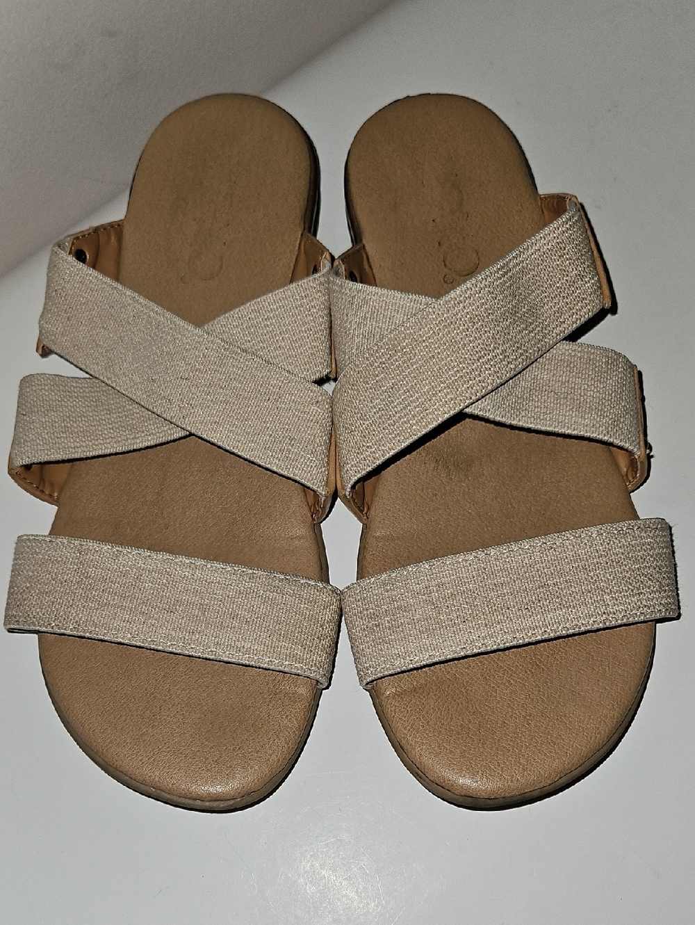 XOXO BARUCH TAN ELASTIC STRAP SANDALS SZ 8